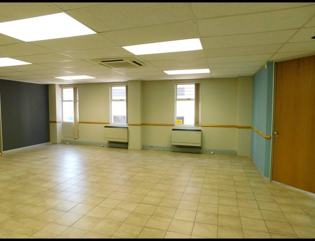 159M² OFFICE FOR SALE IN RANDBURG CENTRAL